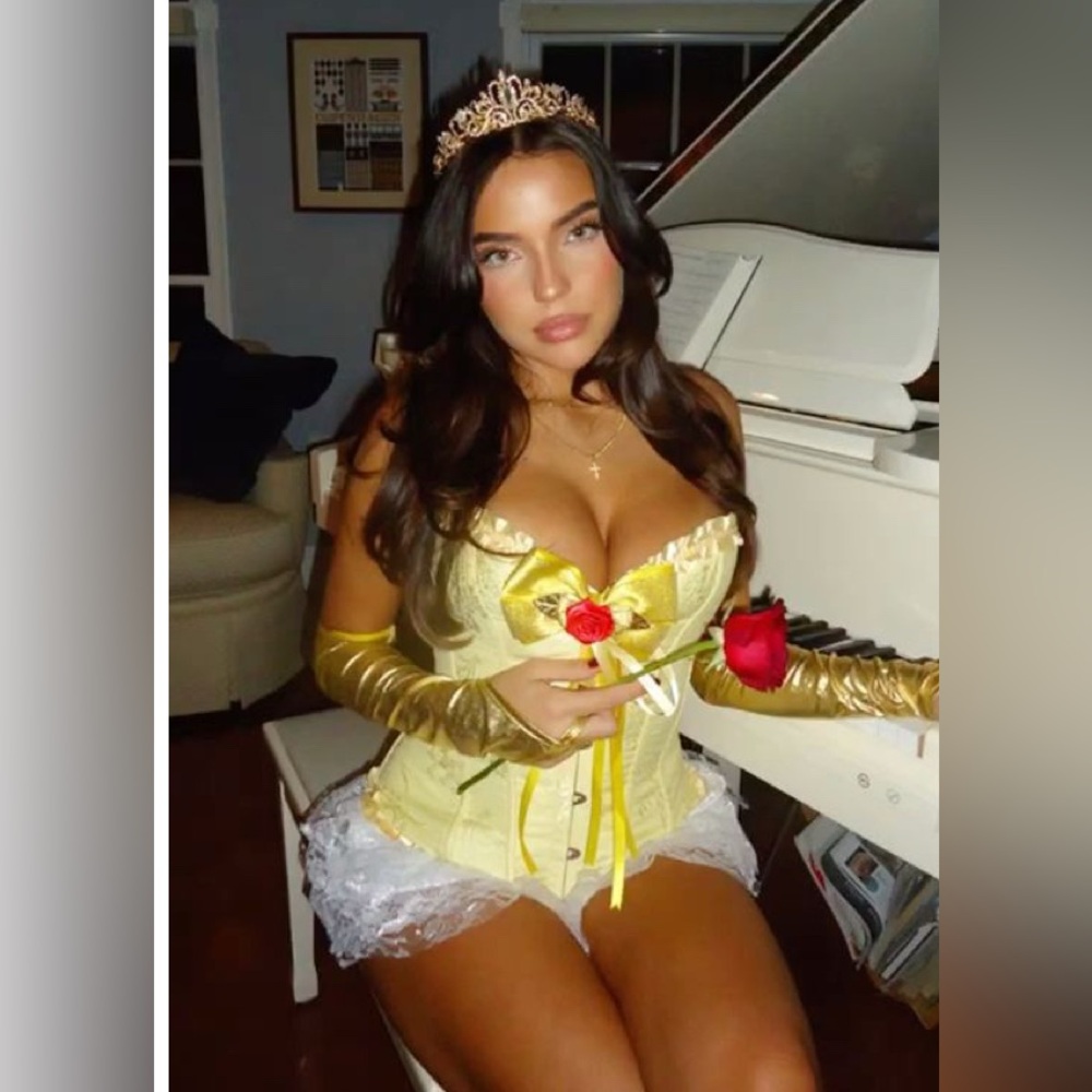 Amazon Yellow and Gold Corset Lingerie